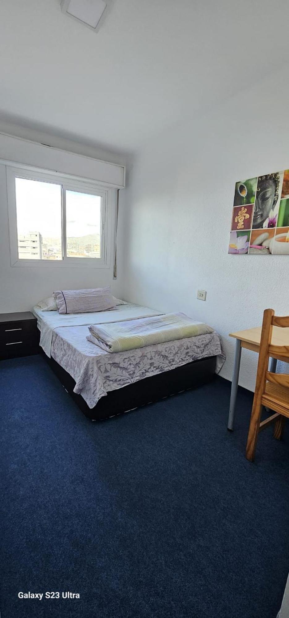 Habitacion Privada Centro Malaga Cerca Tren Maria Zambrano Y Playa Muy Buena Conexion Wifi 객실 사진