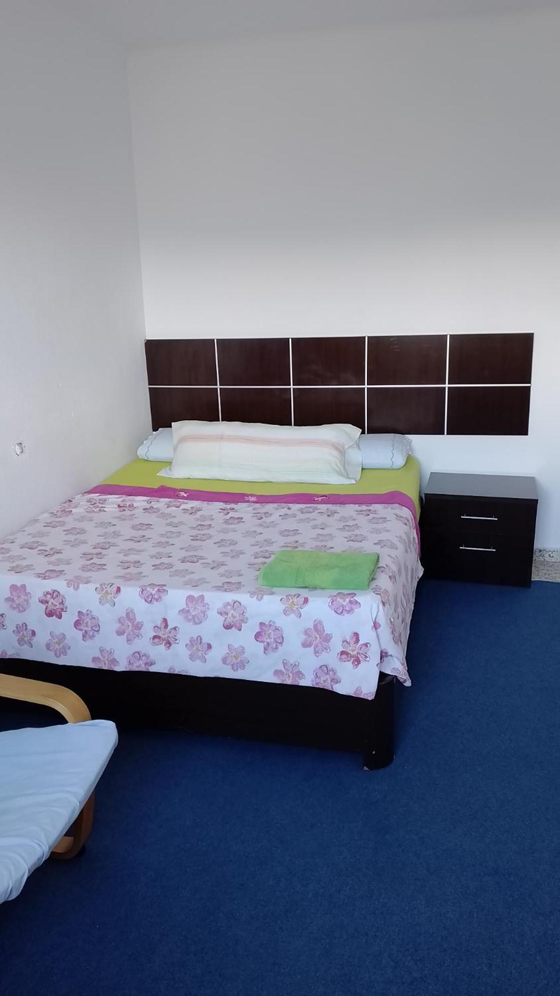 Habitacion Privada Centro Malaga Cerca Tren Maria Zambrano Y Playa Muy Buena Conexion Wifi 외부 사진