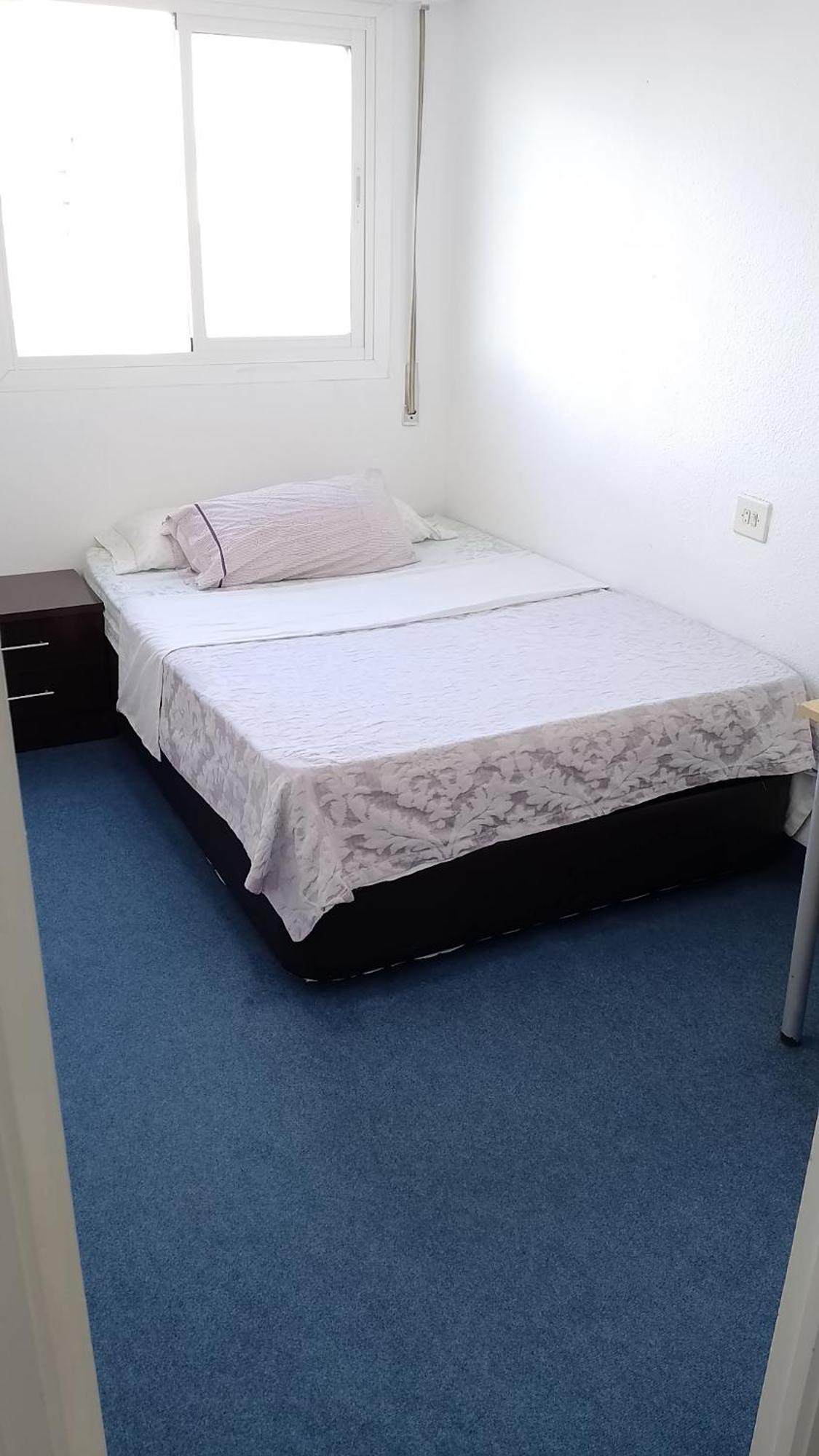 Habitacion Privada Centro Malaga Cerca Tren Maria Zambrano Y Playa Muy Buena Conexion Wifi 외부 사진